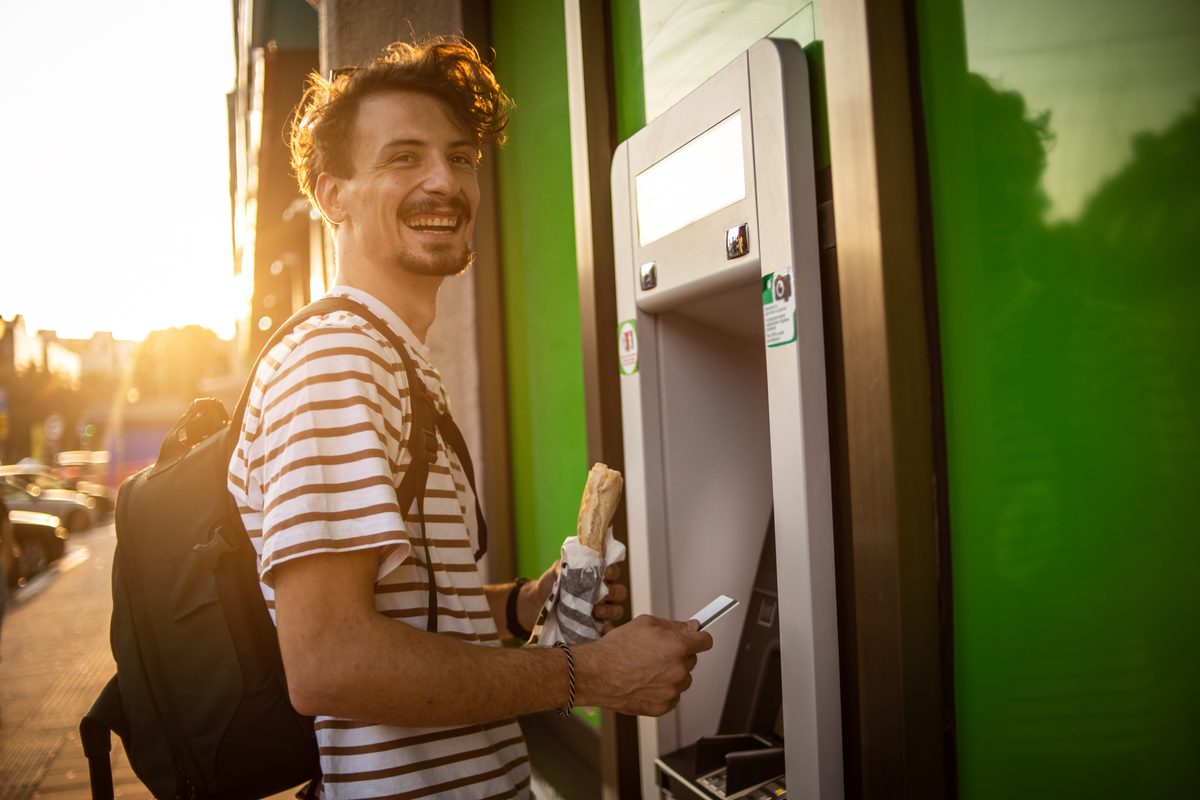 올포인트(Allpoint) ATM 네트워크란 무엇인가, 수수료 없는 현금인출의 구조