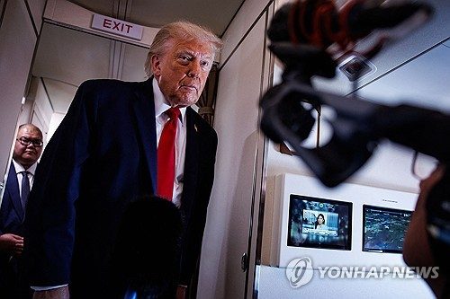 美정부 AI기업 지분 확보 검토, 트럼프 발언이 반도체·AI주에 던진 신호