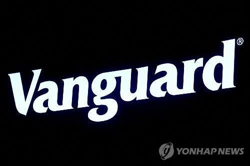 운용자산 1조달러 ETF 첫 탄생…패시브 투자 시대의 이정표