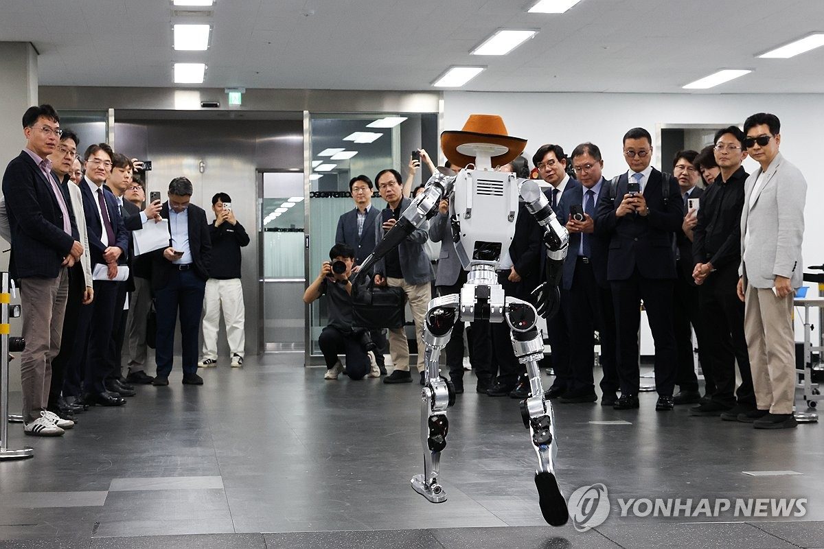 젠슨 황이 게임사를 찾는 이유, 피지컬 AI 시대 게임산업의 숨은 경쟁력