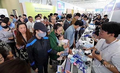 무협·코엑스 호찌민서 프리미엄 소비재전, K푸드·화장품 베트남 수출 확대 신호